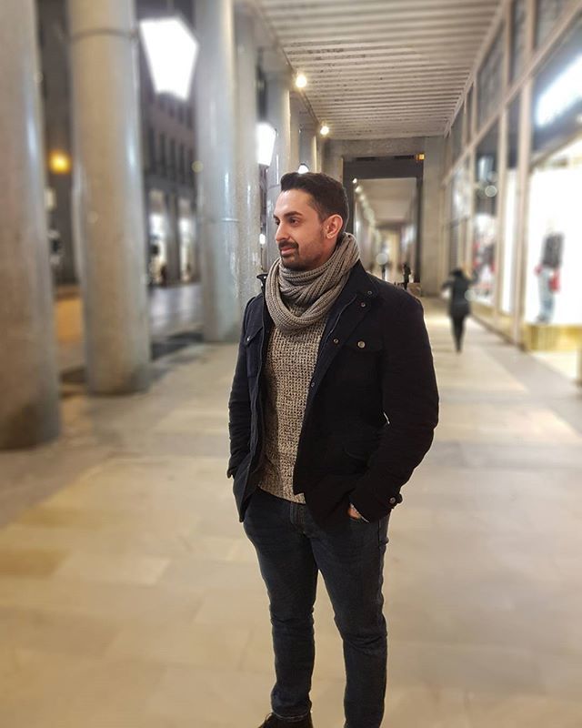 GabNat90's tweet photo. Io che contemplo un pilastro
▪
▪
#love #tweegram #photooftheday #20likes #amazing #smile #follow4follow #like4like #look #instalike #igers #picoftheday #food #instadaily #instafollow #followme #iphoneonly #instagood #bestoftheday #instacool #instago #all_shots #follow #webst… https://t.co/wwsYT4nheG