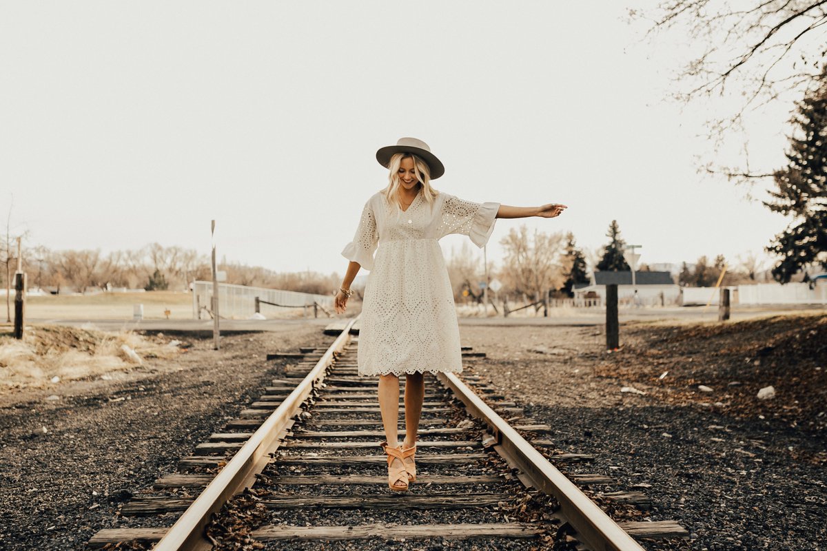 We are spoiling TWO ✌️ lucky winners with a YEAR SUPPLY OF FREE CLOTHING from ROOLEE! Visit ROOLEE.com/giveaway to enter.