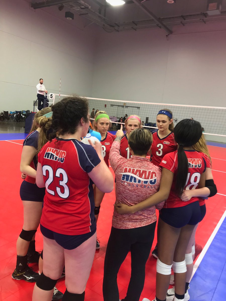collins1162's tweet image. @NKYVC 17 Tide Ace for the big win over the Thundercats #TeamFirst #BlockingMachine