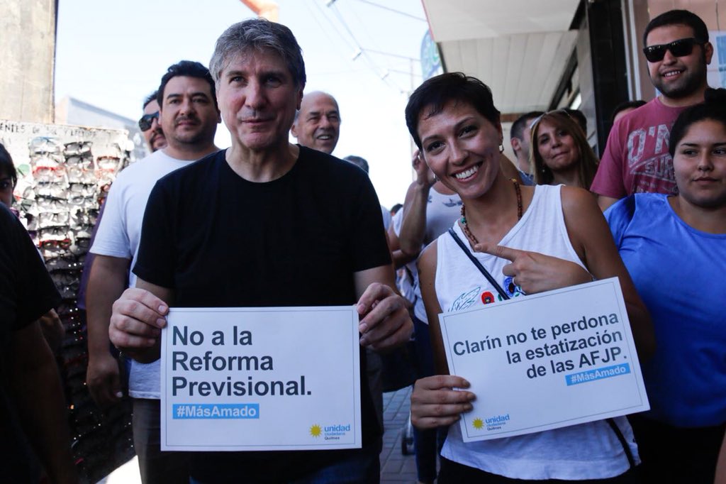 pfontdevila's tweet photo. Hoy en Quilmes #Firmazo por la derogacion de la Ley que roba 100 millones de pesos de los bolsillos de los jubilados No a la privatización del sistema previsional #MasAmado @mayrasmendoza @vivicent @pacoduranona @CFKArgentina https://t.co/heBMQYxILD