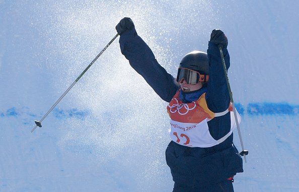 Sport_England's tweet photo. What a phenomenal, historic day for British women's sport 🙌

👊Greatest winter Olympian ever: @TheYarnold
👊1st ⛷ medal: Izzy Atkin
👊1st double podium: Lizzy and @skeletonlaura

Retweet to celebrate the women who've given 🇬🇧 its greatest day at a Winter Olympics #thisgirlcan https://t.co/nVY0E8GYIi