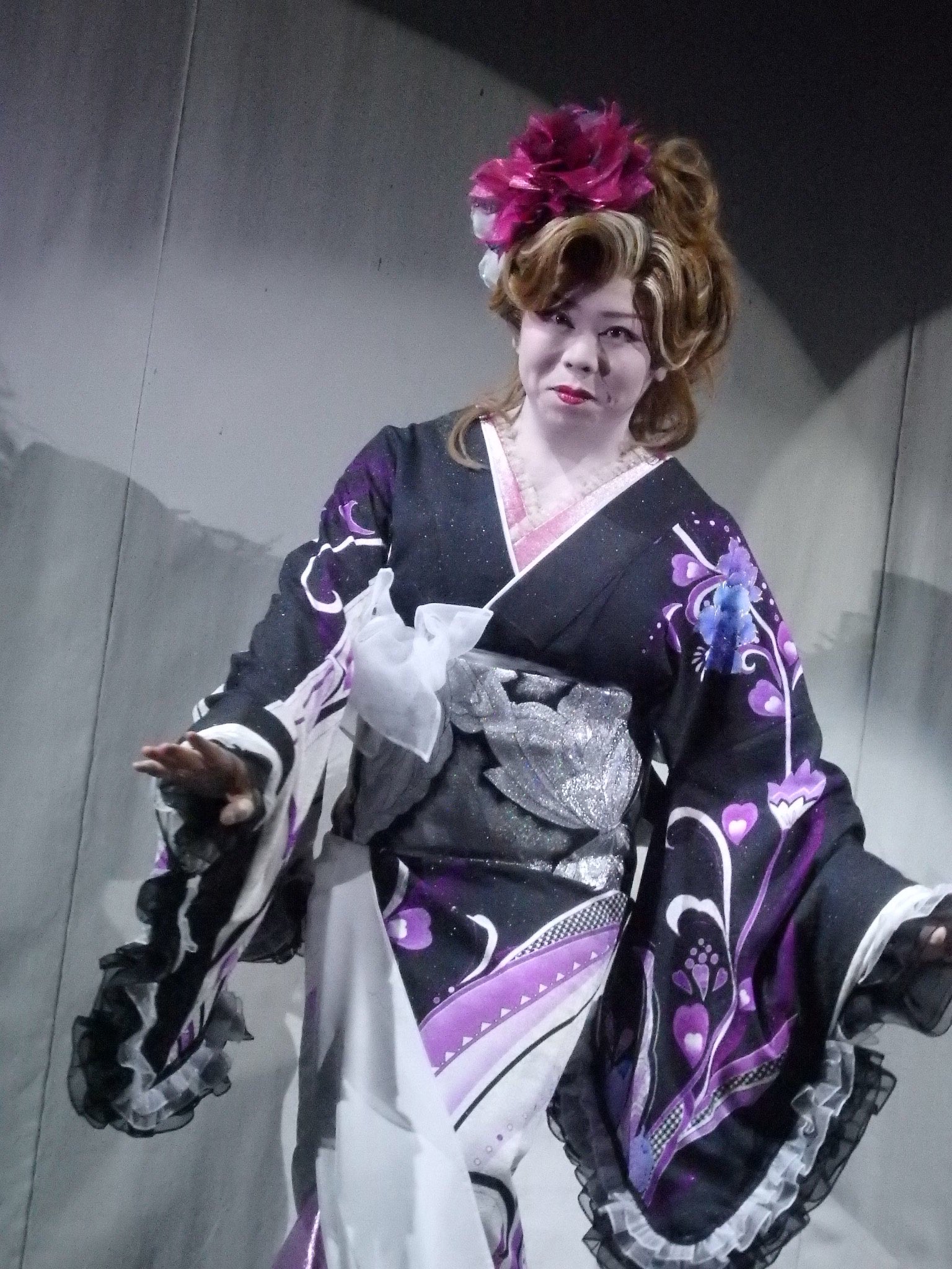 値下げ中！ 女着物 裾引き 大衆演劇 日本舞踊 正絹 舞台衣装 【公式通販】