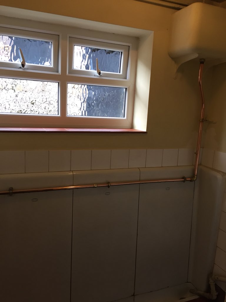 hairystool's tweet image. Stanley Arms, Wildboarclough
#PolishedPipework
@pubtoilets