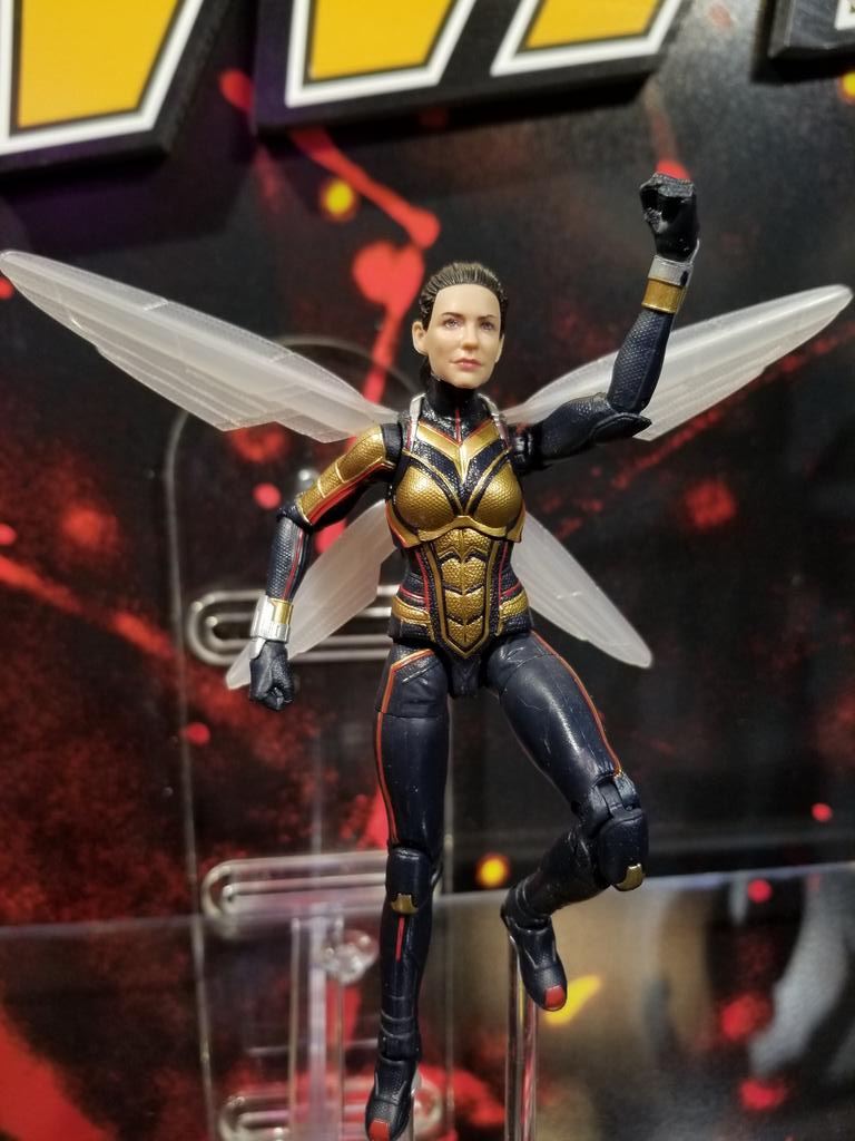 the wasp marvel legends