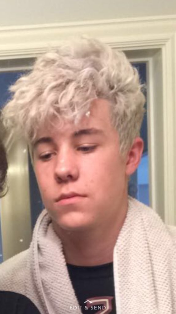 13Alop's tweet photo. Happy birthday doc I love you man have a great and wonderful day! https://t.co/wuQaaFH6Cn