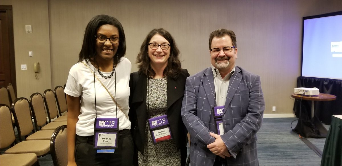 CDodgeCrim's tweet image. Just finished the Building Your Research Portfolio panel! #PastPrezACJS #ACJS_DoctoralSummit #ACJS2018 #PhotographerNotPictured