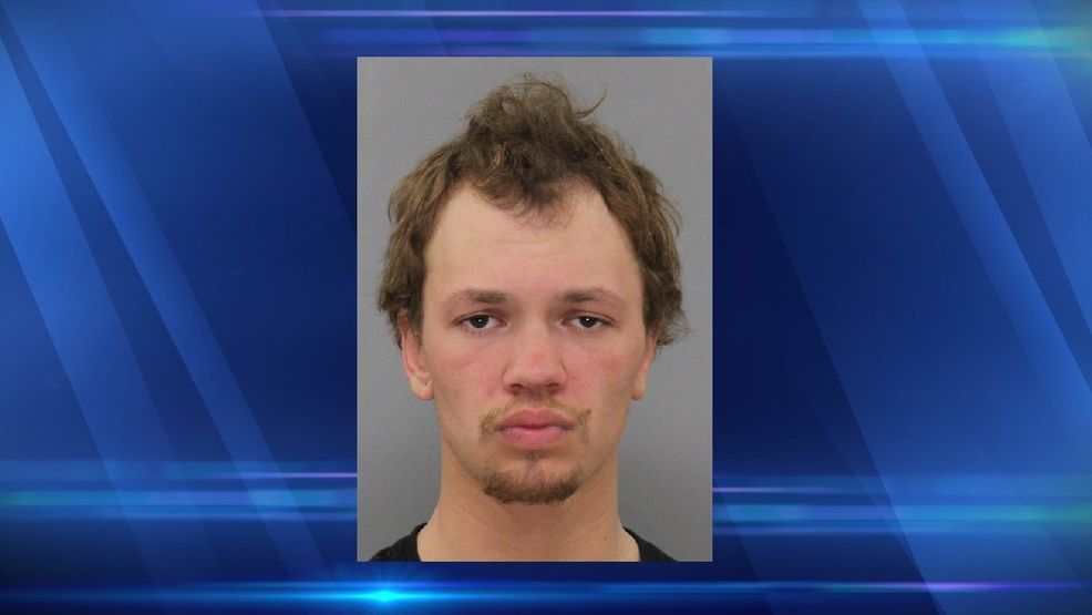 SOFPROTECTIONS's tweet image. KEARNEY MAN ARRESTED IN ARMED ROBBERY

#NEEDFORSECURITY

buff.ly/2EtwHyP