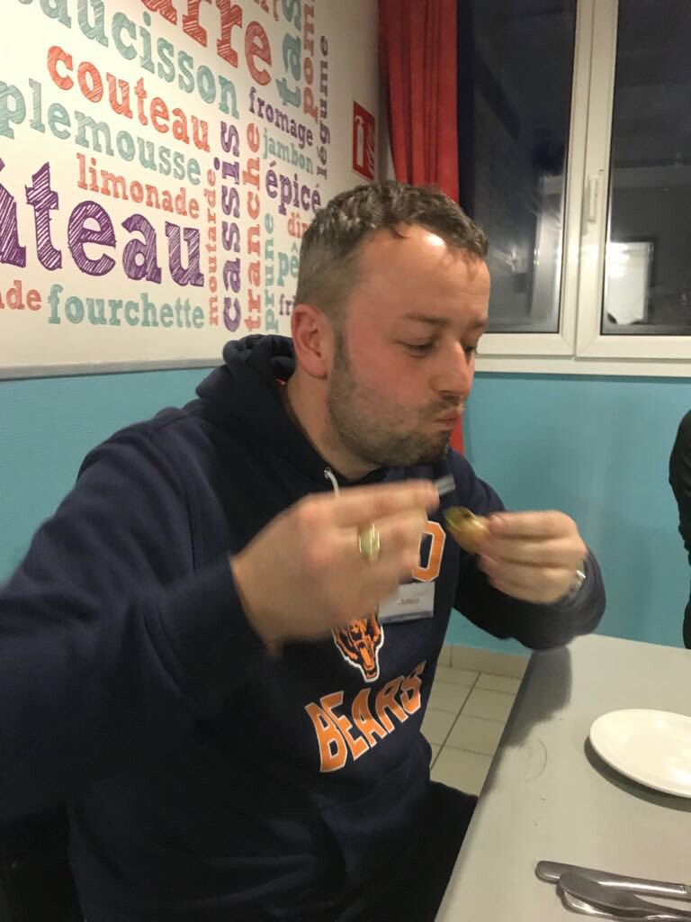 Malbank_History's tweet photo. 1/ Lovely evening meal tonight, some people were brave enough to try the snails! π #snailclub https://t.co/7W1QnNp8y7