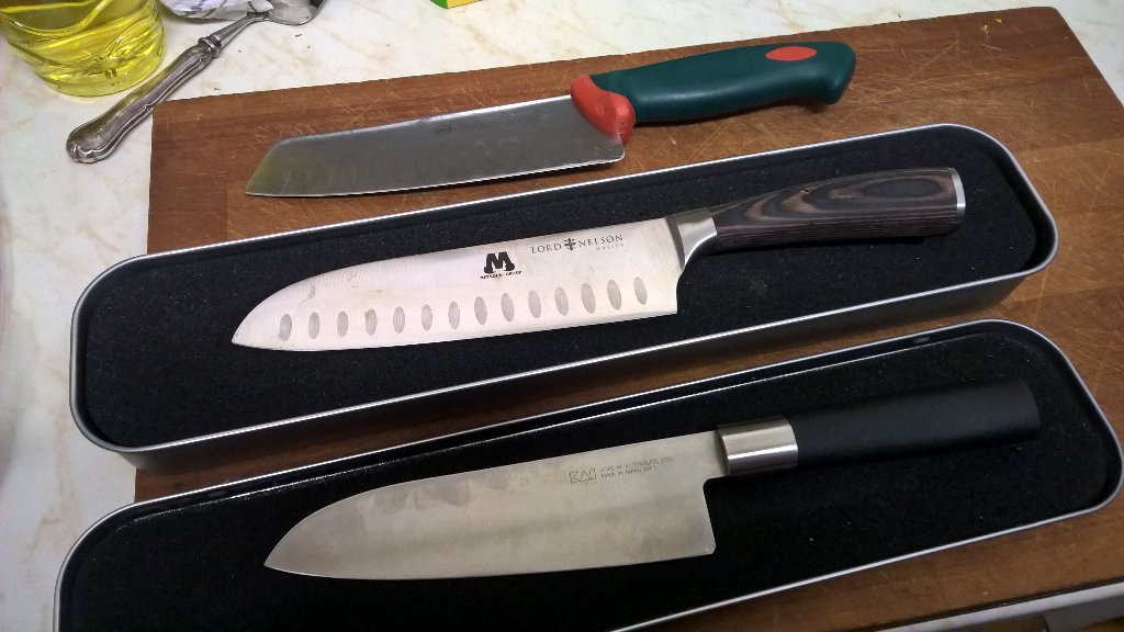 SPymS miehet vertailevat vehkeitään #Junkkarikämppä