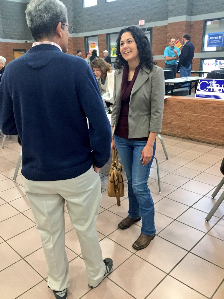 xochnm's tweet image. What a start to the day! @DonaAnaDems are energized and ready to turn NM-02 blue. Off to the next stop in Deming with the Luna County Democrats #TeamXoch