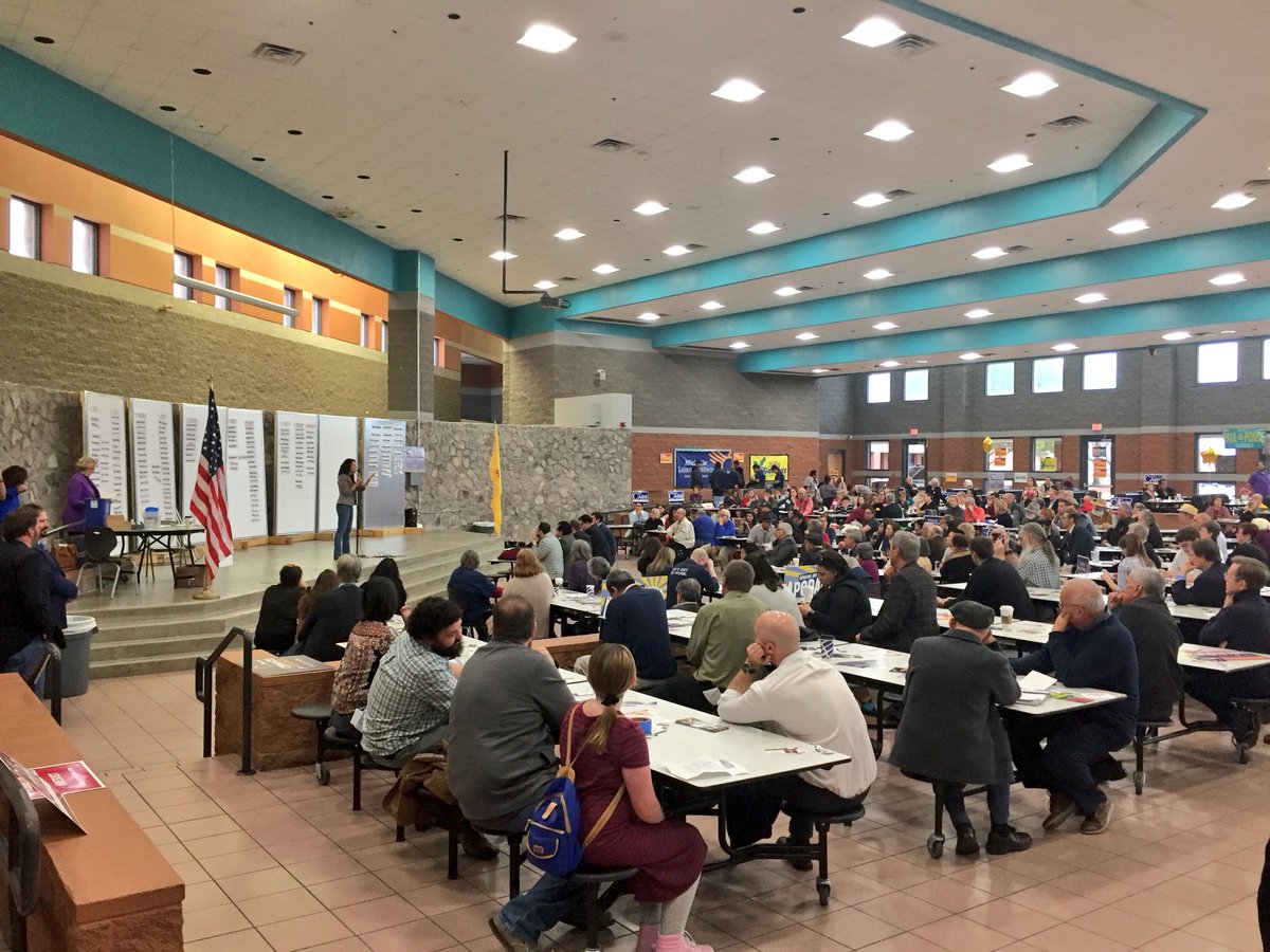 xochnm's tweet image. What a start to the day! @DonaAnaDems are energized and ready to turn NM-02 blue. Off to the next stop in Deming with the Luna County Democrats #TeamXoch