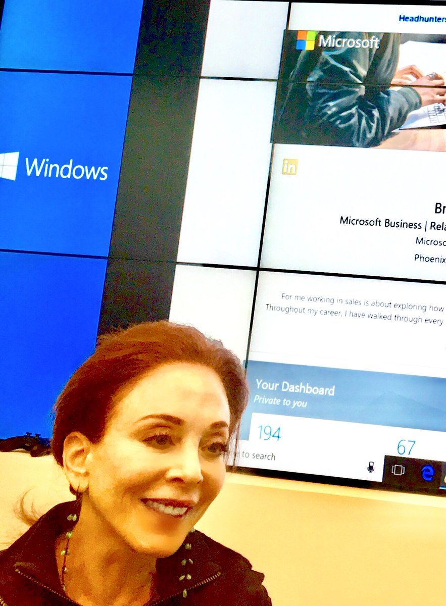 DrGilda's tweet photo. Saturday 8AM at #Microsoft Store, learning #LinkenIn optimization. #Entrepreneurs never sleep! #learningtogether2018 #technology #smartcontracts #technofemme #ladieswhoknow #learnsomethingnew #gettingthere #culture #intheknow #BehavioralEconomics #BeHappy https://t.co/5JgU7LUQy0