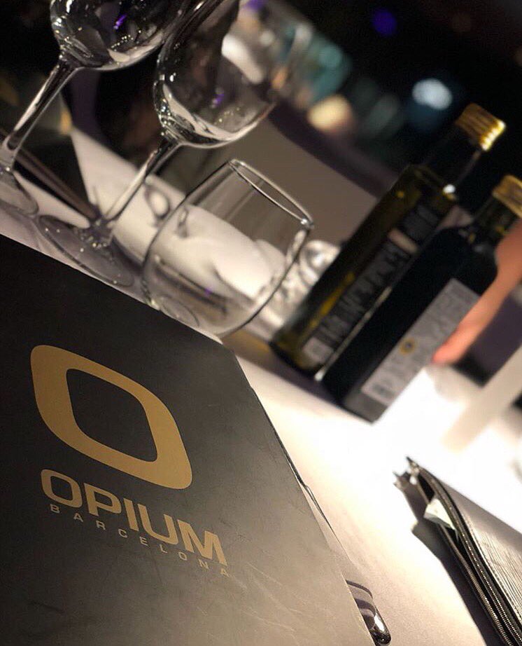 OPIUMBarcelona's tweet photo. Hello Saturday, I love you. ❤️ @opiumbarcelona #SaturdayNight #JUSTOPIUM https://t.co/NsyWXAg4fN