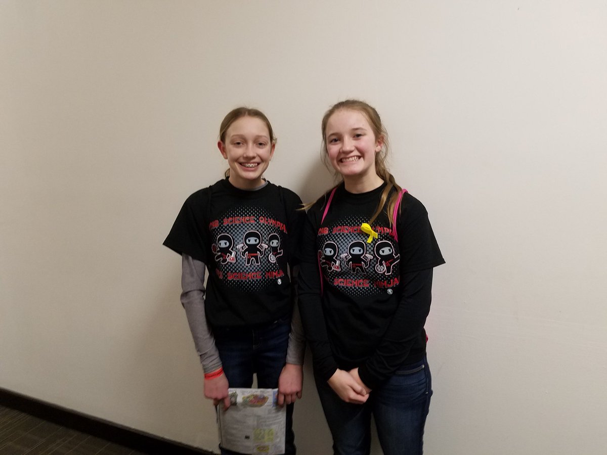 GRS_Science's tweet photo. Claire C. &amp; Allie H. seem pretty happy to be back from #microbemission 🔬! 
#GoTeam #GRSpride
@IllinoisSO #parklandregional @SOAlumniNetwork https://t.co/l061vVS3Hx