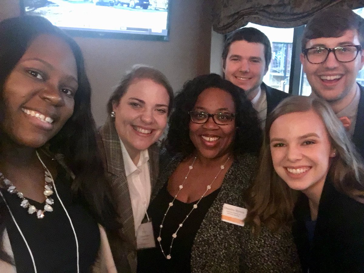 GREAT conversations with GA candidates at lunch today! Thanks for joining us on #RockyTop! <a href="/UTK_Housing/">University Housing</a> <a href="/volCSP/">UTK CSPA</a>