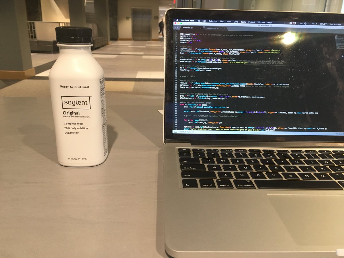 jspann__'s tweet image. Couldn&apos;t be a hackathon without .@soylent #dandyhacks