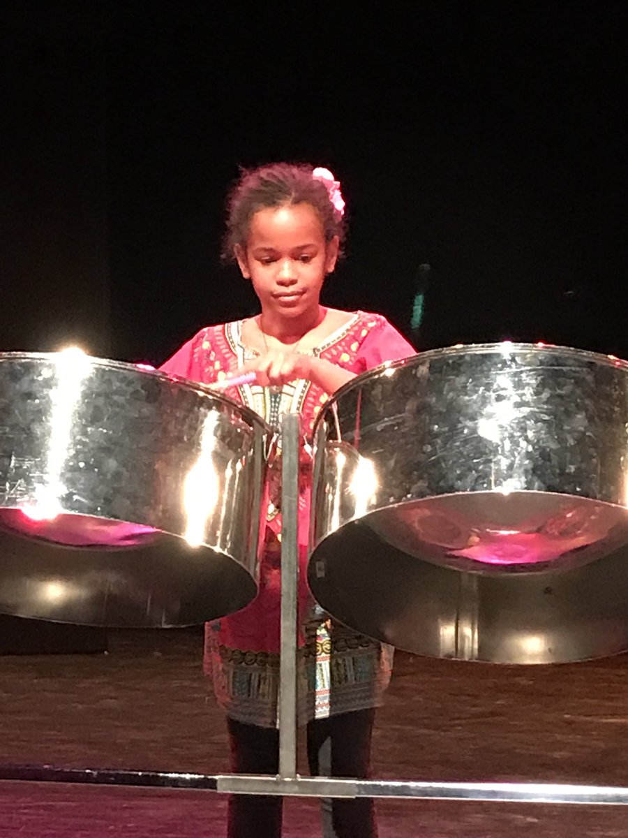TrusteeMcDonald's tweet photo. Amazing talent @CityBrampton Black History Concert @TAYMAR65 @UACBrampton @flexoriginal @AkomaAfroDance https://t.co/Ry0mPWkSC6