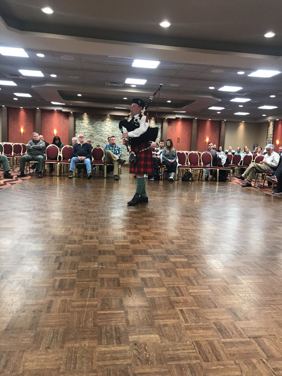 TheMetroCup's tweet photo. Callum Beaumont warming up for his medley https://t.co/aOWsPZu9p8