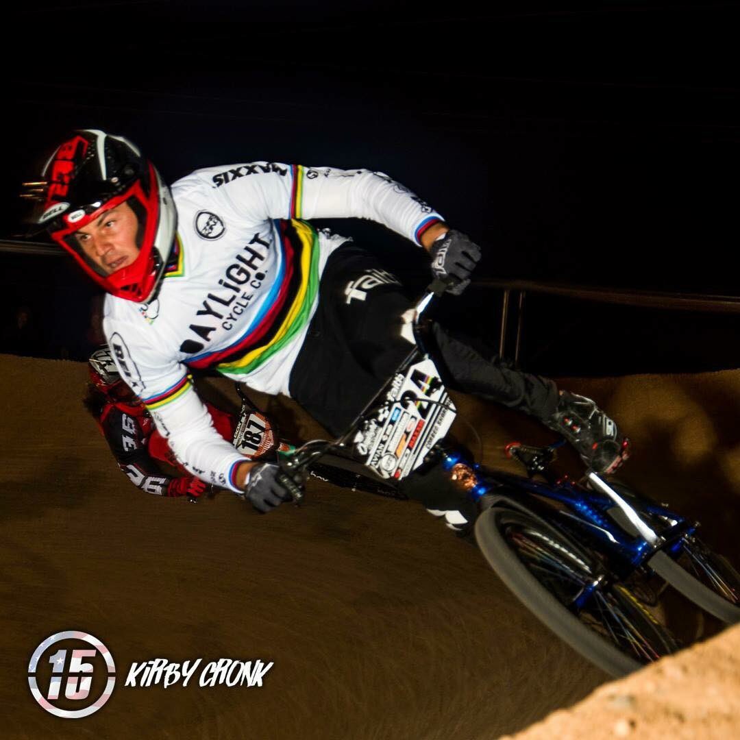 DaylightCycles tweet media