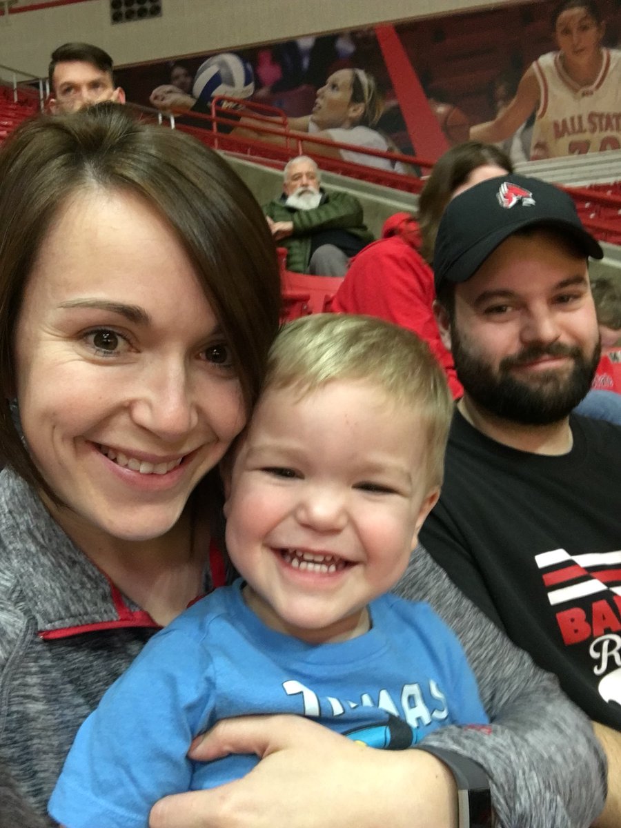 mrscbarrett1's tweet photo. Having some fun in between games! @BallStateMVB #futurecardinal #chirpchirp https://t.co/PrmjLsNsGO
