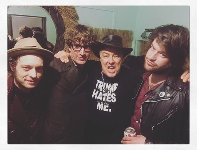 BabyRobotMedia's tweet photo. @cheaptissue & @jello_biafra_gsm #cheaptissue #deadkennedys #trumphatesusall https://t.co/P1T1fxBqRd