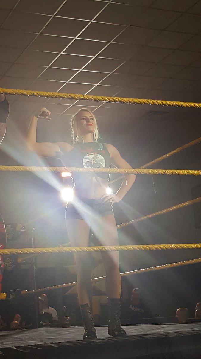 Poohbaby925's tweet photo. @LaceyEvansWWE just made might my night she is going to kicking ass and taking names #NXTCocoa #FirstLadyOfNXT https://t.co/kj9EE0Ib3X