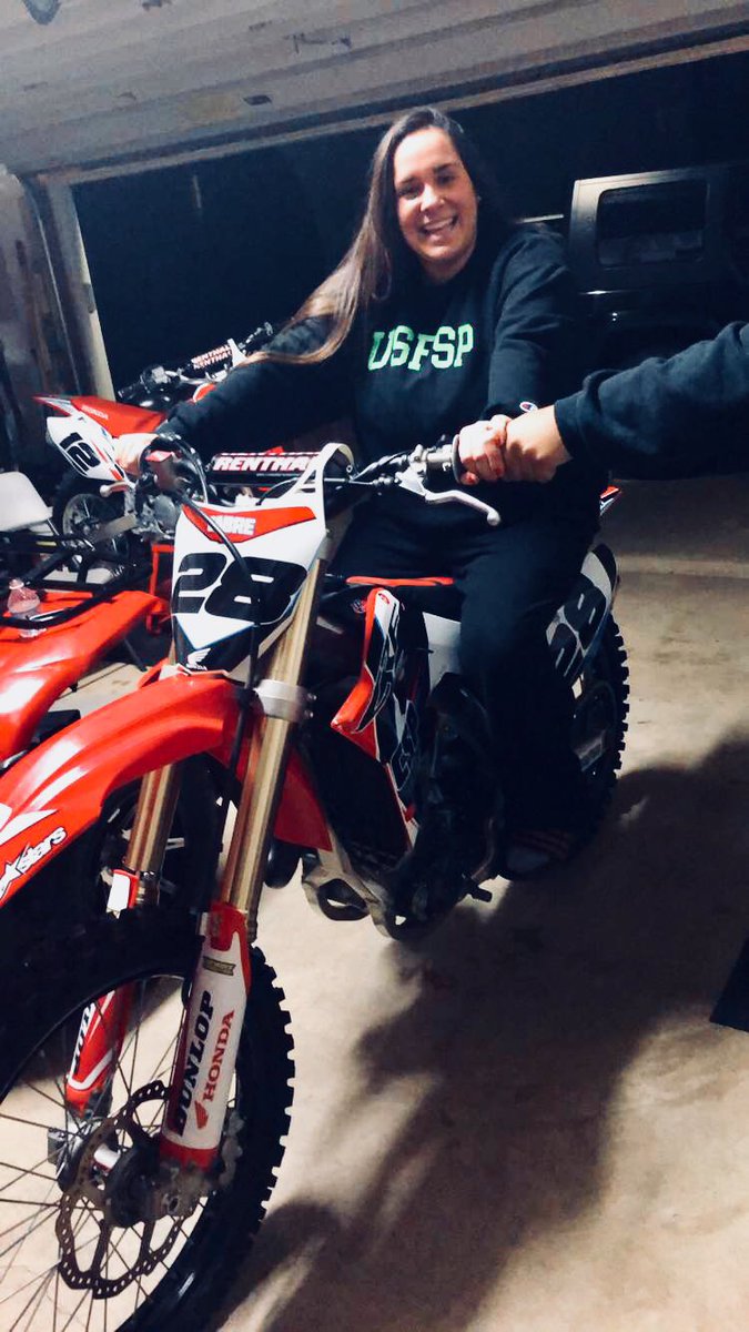 Abash_10's tweet photo. While the boys rebuild the bikes for the weekend, I’m #SupercrossLIVE and ready for tonight! #SXonFOX https://t.co/TQwtUnUZlP
