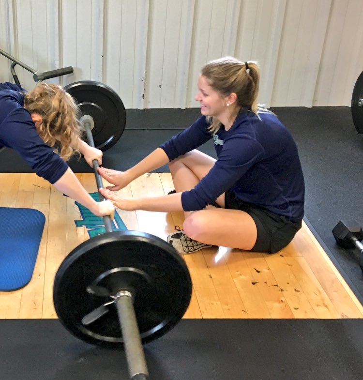 tylergtravis's tweet photo. Happy Birthday π @HurstWHockey @_samisbell #BirthdayWorkouts https://t.co/bIKS8YKSh3