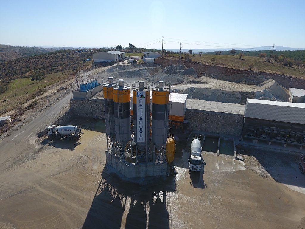 centralesabeton's tweet photo. ins makina 145 m3/h mobil beton santrali.
ins makina 145 m3/h mobile concrete batching plant.
#insmakina #betonsantralleri #mobil #betonsantrali
#concretbatchingplant
#concretebatchingplants #centralesabeton
@concretebatchingplants @centralesabeton @betonsantrali https://t.co/XOEHxtFEU4