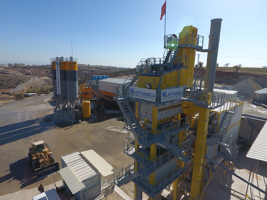 screedmachines's tweet photo. ins makina 145 m3/h mobil beton santrali.
ins makina 145 m3/h mobile concrete batching plant.
#insmakina #betonsantralleri #mobil #betonsantrali
#concretbatchingplant
#concretebatchingplants #centralesabeton
@centralesabeton @betonsantrali https://t.co/cN9fhuXQlB https://t.co/qfnaM0CO4O