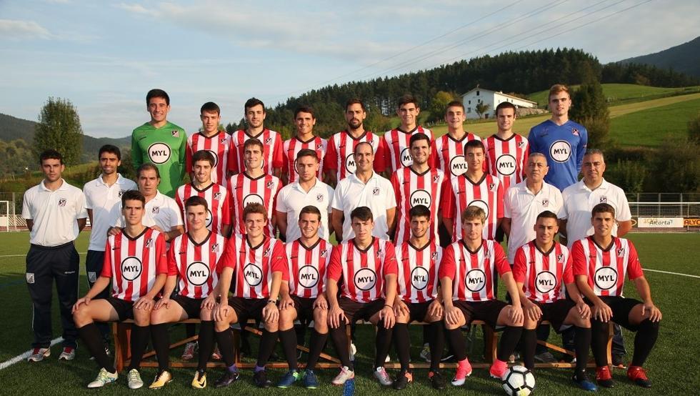 mundodeportivo's tweet photo. ¡El árbitro amenaza con expulsar a quienes hablen en euskera! https://t.co/osEjDG3Kmx vía @Gipuzkoa_MD https://t.co/rG4qacvsXh
