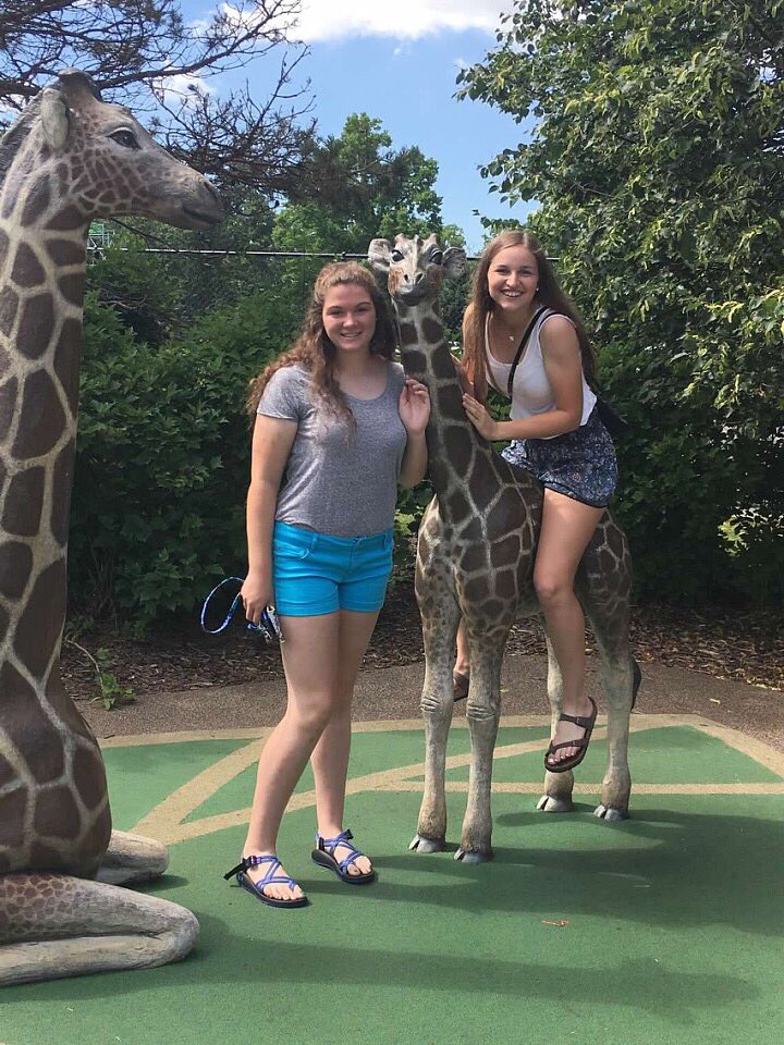 Brooklynn1326's tweet photo. Happy Birthday Liz! Thanks for being such an amazing friend throughout all these years! You never fail to surprise me with your odd stories😂 https://t.co/RMFrETTlrY