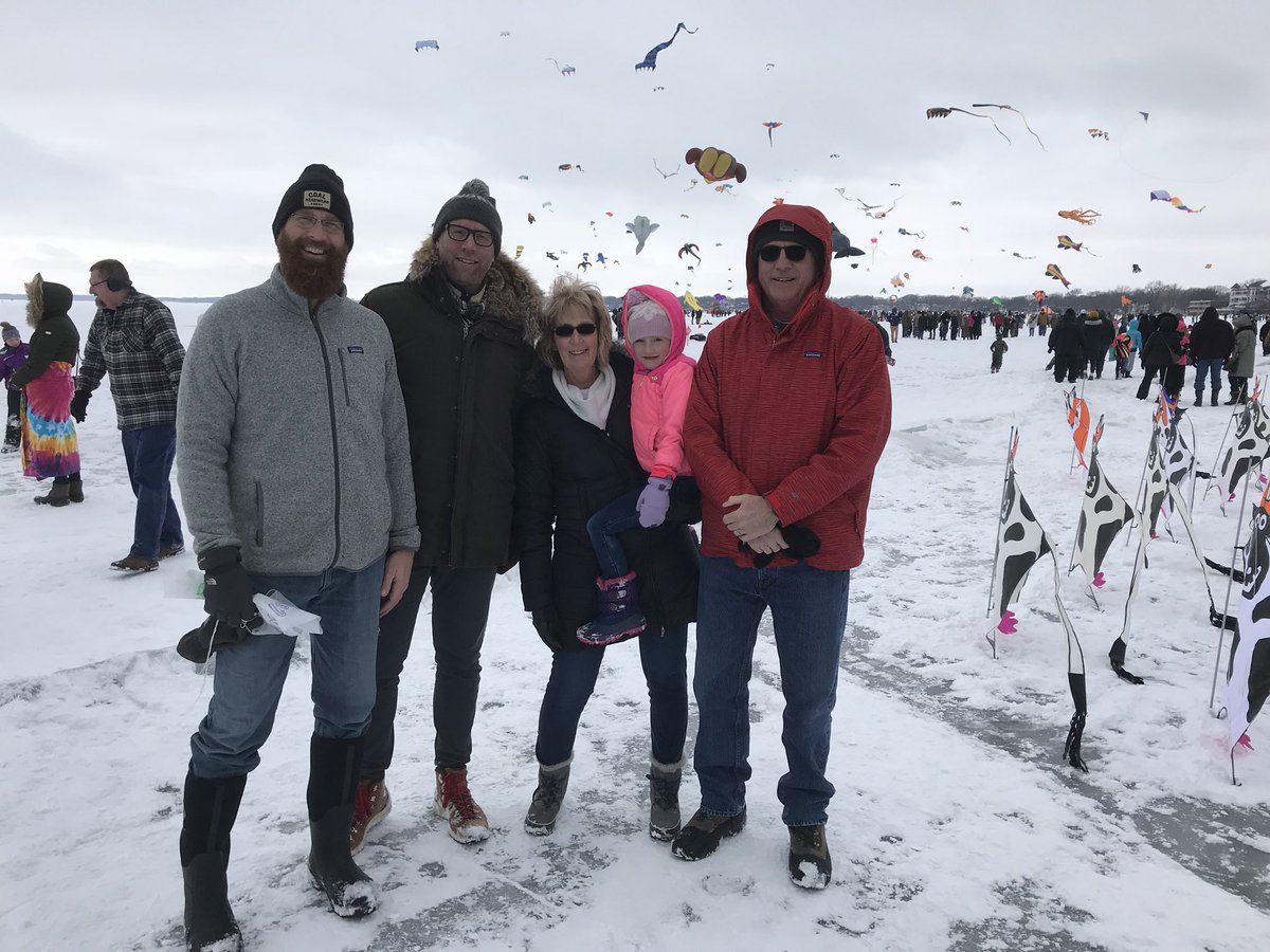 jwia's tweet photo. #colorthewind #clearlakeiowa. Me, @danwick, @IowaEarthGirl, and @redtruckrecords. https://t.co/E1r99buYYb