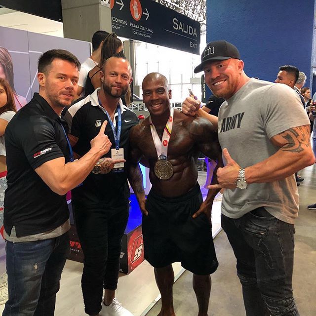 beast_duguay's tweet image. Shoutout to ProSupps athlete @ifbbpro_fernando_mendoza on winning his #IFBB #ProCard.
.
.
#psarmy #prosupps #ifbbproleague #bodybuilding #prosuppsambassador ift.tt/2HqDviA