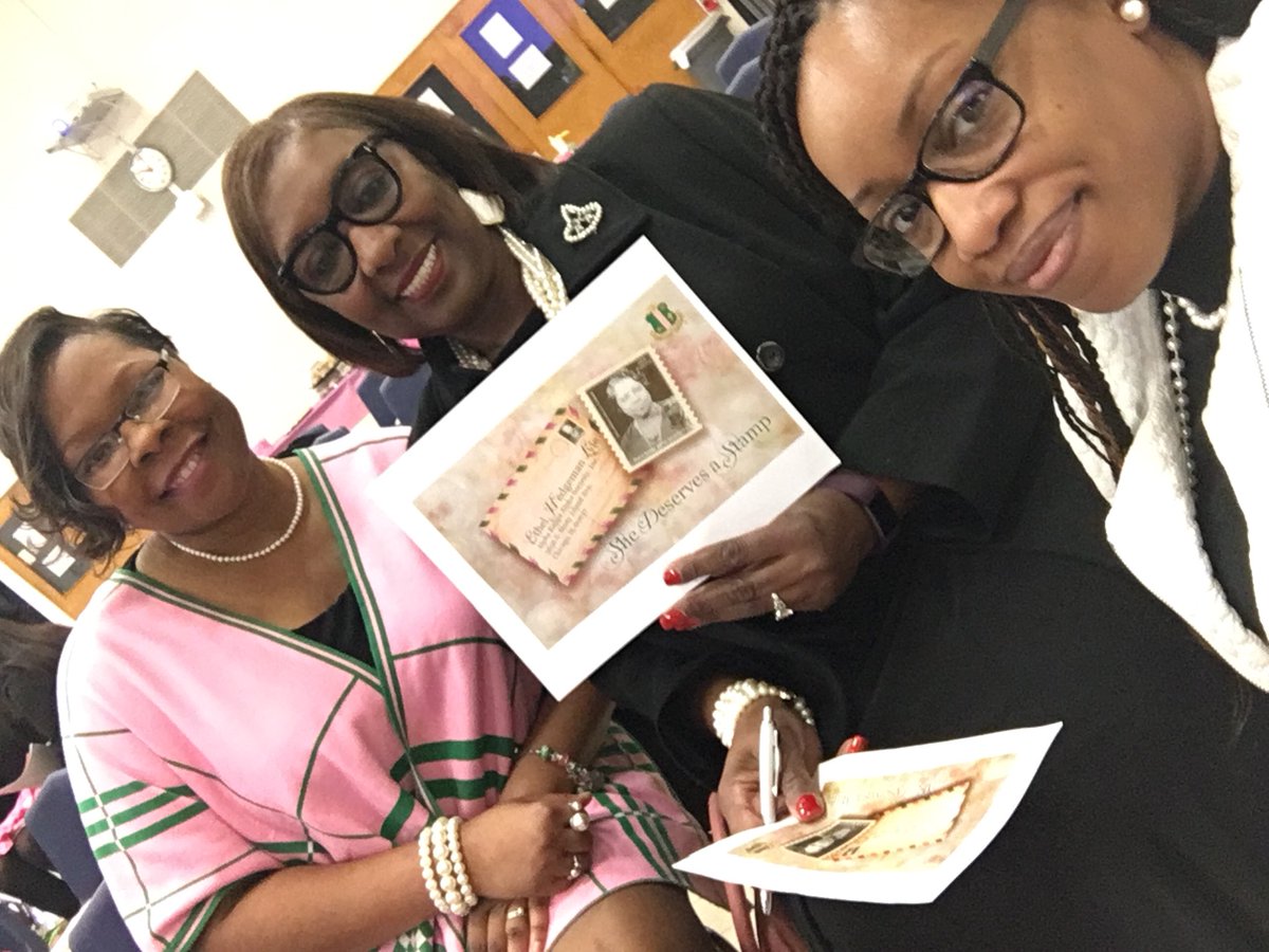 Helenaka08's tweet photo. Ethel Hedgeman Lyle founded Alpha Kappa Alpha Sorority, Incorporated®, the 1st Greek-letter sorority for African-American women in 1908. She layed the foundation for the global Women’s organization movement that millions of women participate in 2day.  #shedeservesastamp #aka1908 https://t.co/sJy6aoFTVF