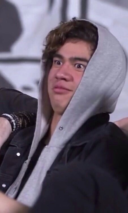 lgn5SOS's tweet photo. When you realize 5SOS3 coming really really early in 2018
#READYFOR5SOS3 #5SOS3ISCOMING #WANTYOUBACK https://t.co/Uc7WgzO2Gu