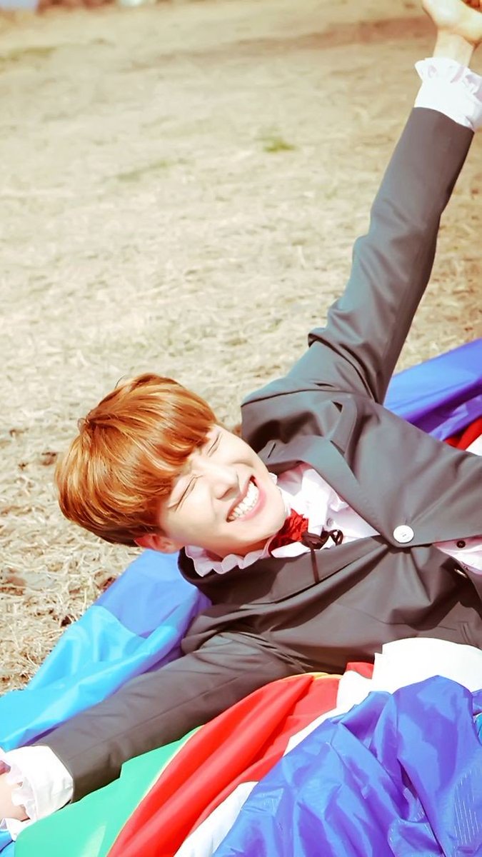 HOPEPlCS's tweet photo. I love you so much... Forever, my Hope ❤
HAPPY BIRTHDAY!
#GoldenHobiDay #HappyJHOPEDay #HappyHoseokDay https://t.co/1aiUm7TcEN