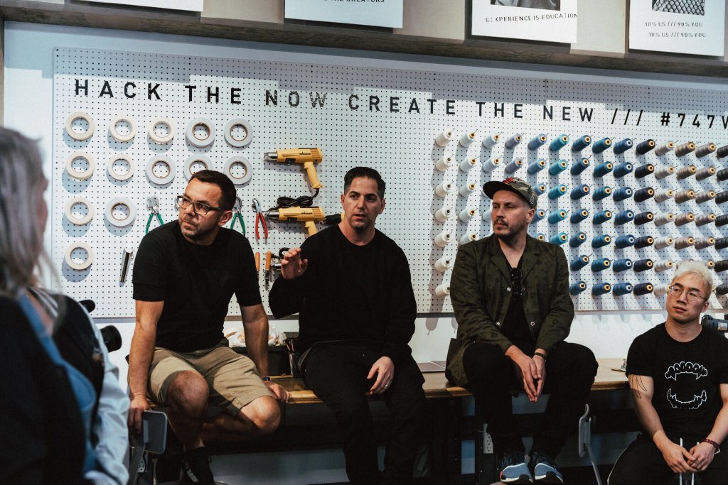 Visible Correspondiente Nacional adidas NYC on Twitter: "BK to LA. The Brooklyn Creator Farm takes over the  Maker Lab at #747WarehouseSt in Los Angeles. #RowDTLA  https://t.co/zEDgFwhHYh" / Twitter