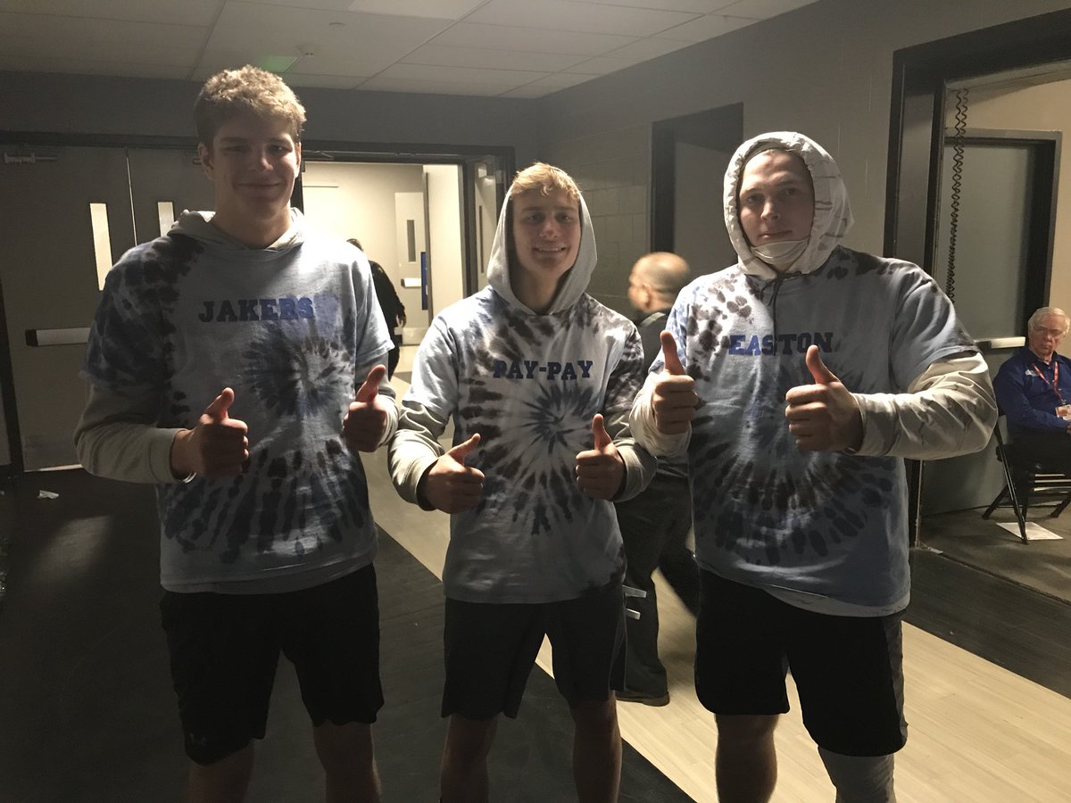 twelchy1964's tweet photo. Placing round just about ready to go at the Pepsi Center.  These boys are bringing home hardware for the Valor Eagles.  Thank you for everyone’s support down at the 4A State Championships. @valorsportsnet https://t.co/enU4GMdkkD