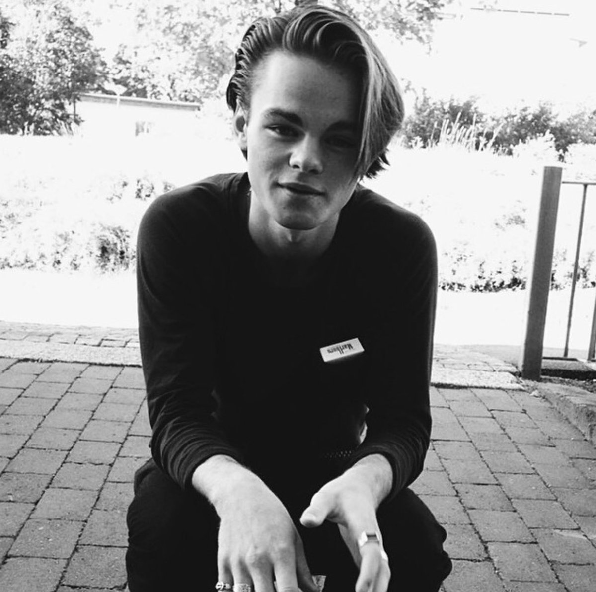 ARiEL2GUCCI's tweet photo. oCeAn MaN tAkE mE bY tHe HaNd https://t.co/RLapUBwIFv
