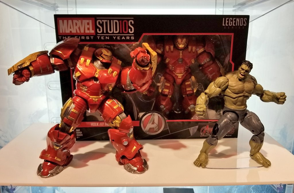 marvel legends first ten years hulk and hulkbuster