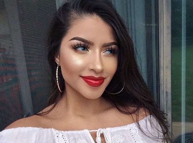 BeautyBeholders's tweet photo. Candy red lips and kisses so sweet @michellexdiaz wearing Beauty Beholders It's Lit liquid lipstick https://t.co/tIAwIssUvu https://t.co/UtyJ3jIeWk