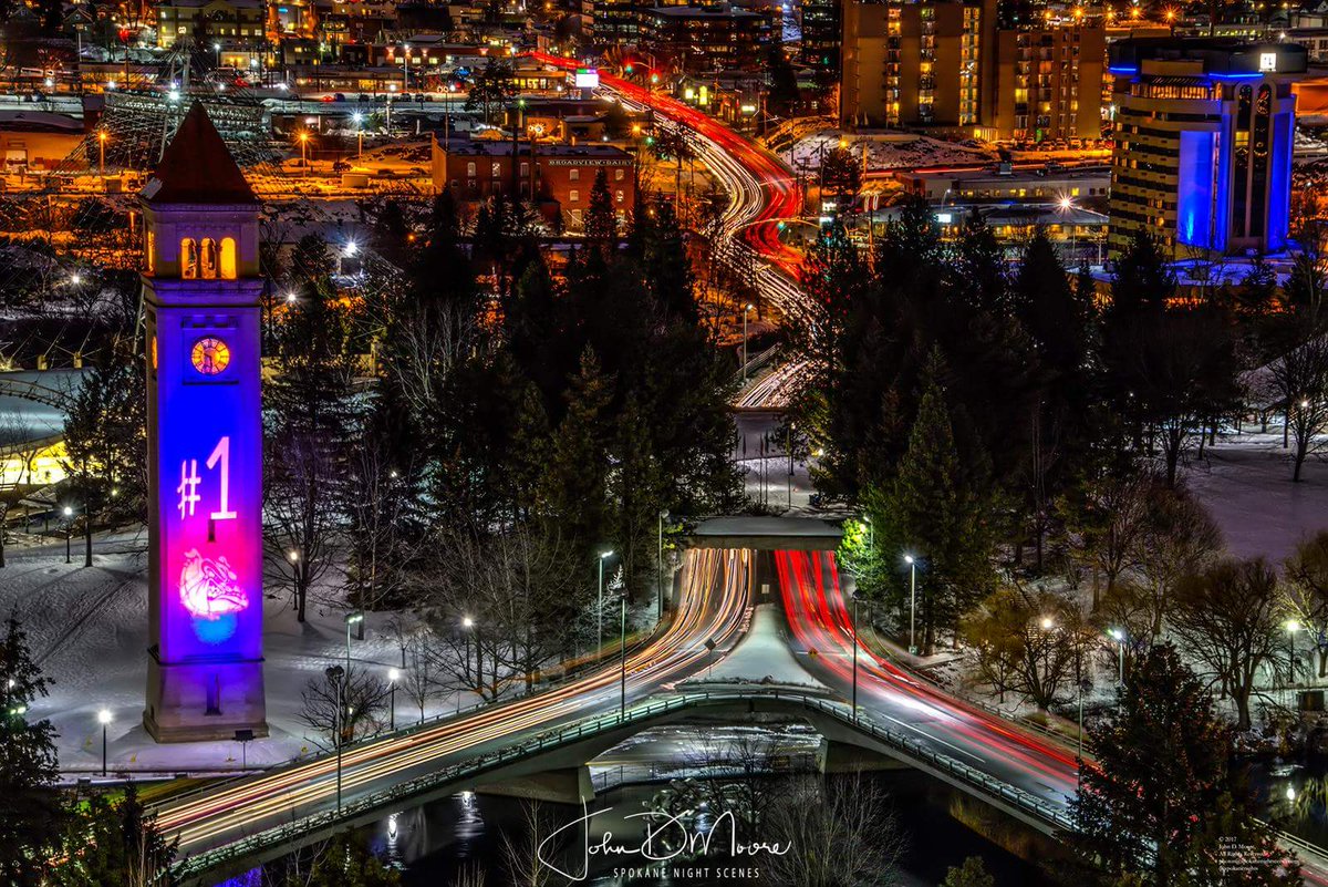 John D. Moore tweet media