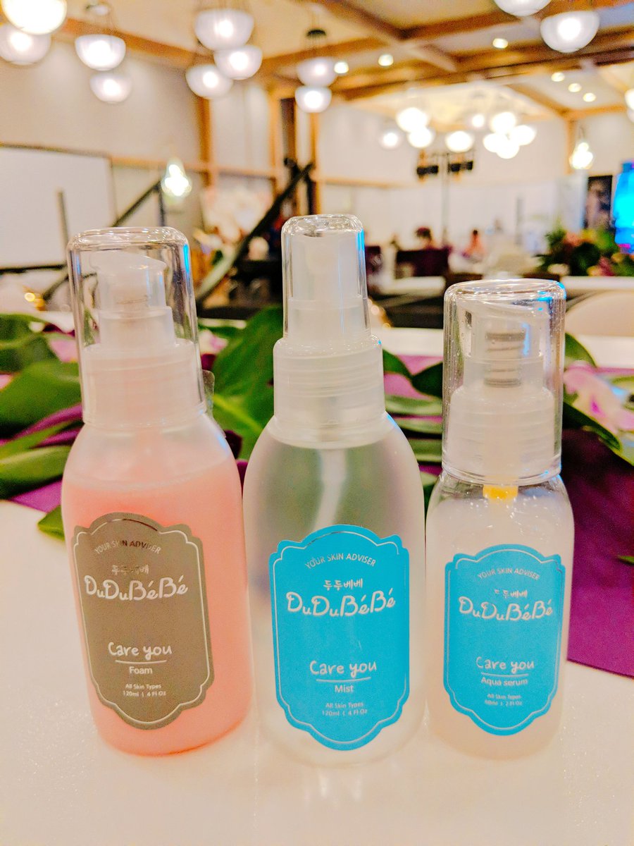beautytouchhi's tweet photo. ウェディングウィークハワイがスタートしました!ビューティータッチもDudubebe, Rubycell などを出品中!見に来てくださいね🌺 Check out our booth @weddingweekhi #WWH18 #ハワイ @ModernHonolulu https://t.co/Yq0ILtndSN