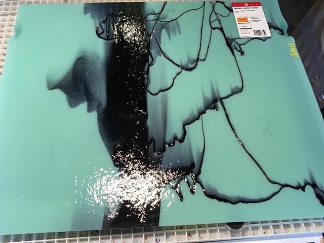 BPRDesigns's tweet photo. I love me a @bullseyeglassco sale! How amazing is this half sheet? #fusedglass #bprdesigns #bullseyeglass #gorgeousglass https://t.co/46Y5DnlJ7e https://t.co/5vvAisjBmf