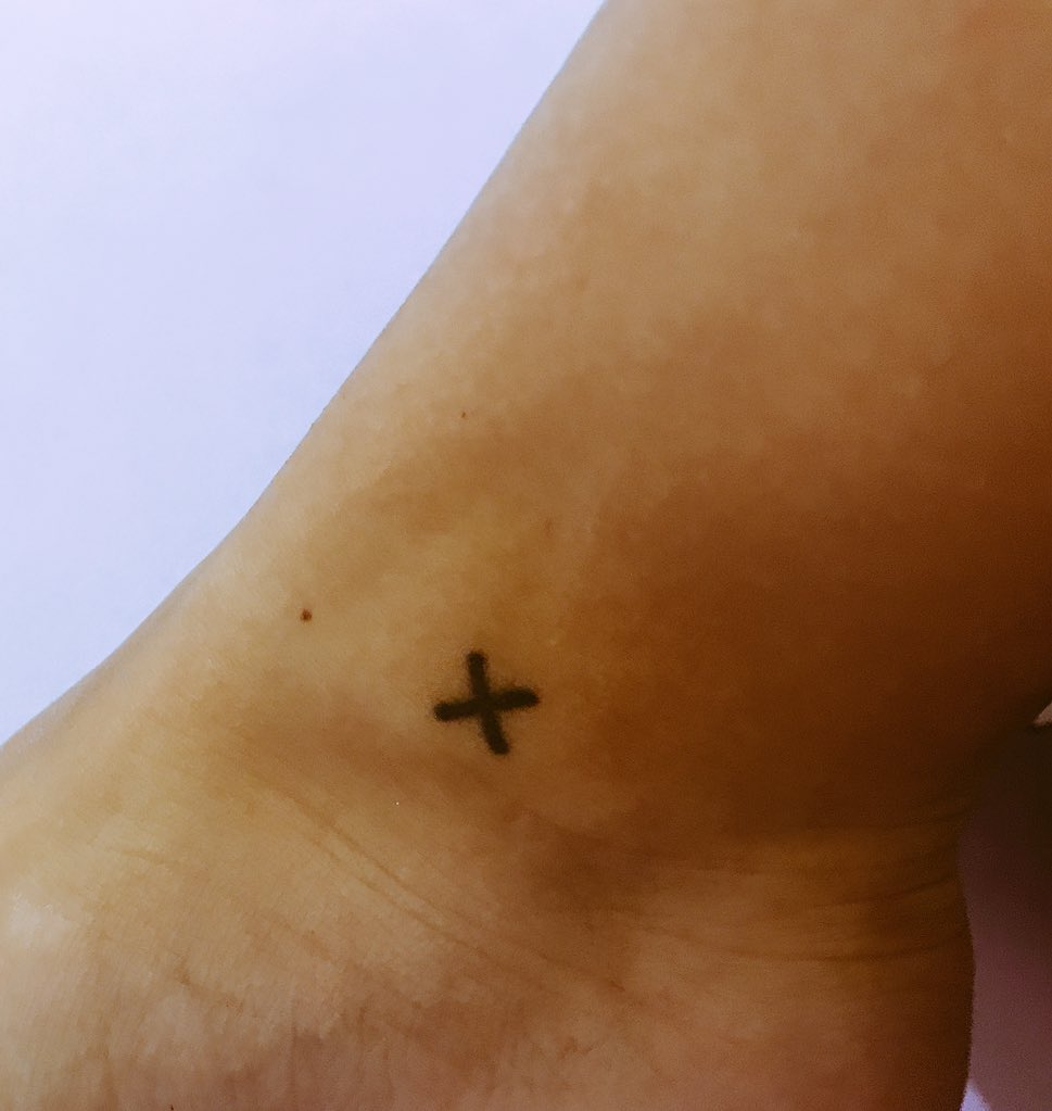 I kept complaining I didn’t have enough time to draw physically. I soon  told my self that’s a sorry excuse when have the opportunity every day at  work. Many clips I missed from the year but this video ..., image size:969x1023