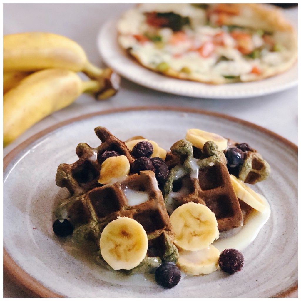 Nueva receta, waffles proteínicos con spirulina 😱 instagram.com/p/BfTpujynNzE/ #recetasaludable