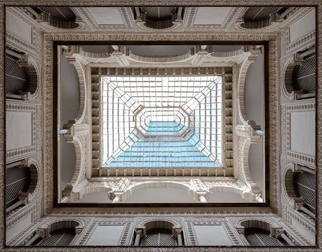 rcvideomaker's tweet photo. #rcvm #travel #symmetricalmonsters #sky #andalucia #españa #photography #videography #lumix #video #photographer #videographer #cordoba https://t.co/iTCfNCsXBF https://t.co/h7RPDVTg7j