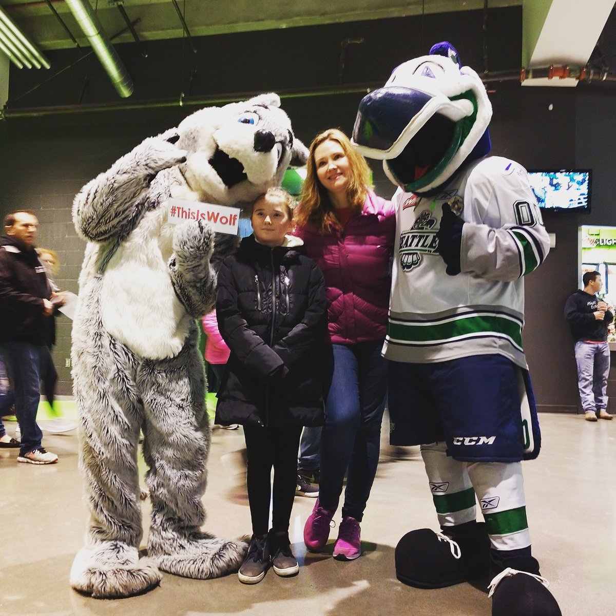 EventsMD's tweet photo. Highlight from the appearance by @1007TheWolf @ShoWareCenter for the Thunderbirds game! 

#ThisIsWolf https://t.co/b1b7IQ7iJz