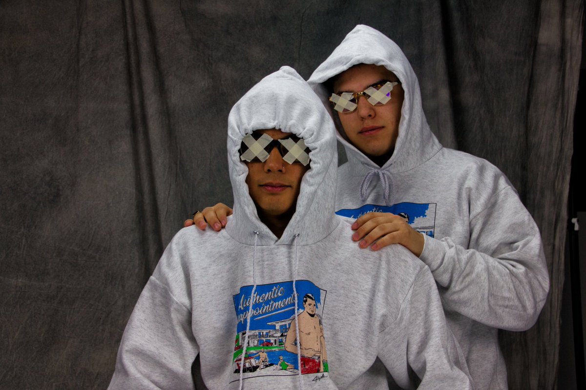 bummersco's tweet photo. “family vacation” hoodie out now! visit https://t.co/F9WfEcQ93z to purchase ☀️🏊🏼‍♂️🚗 https://t.co/GtYdD0cf0T